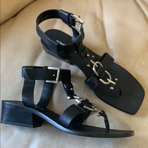 Donald Pliner black leather sandals New Sz 8